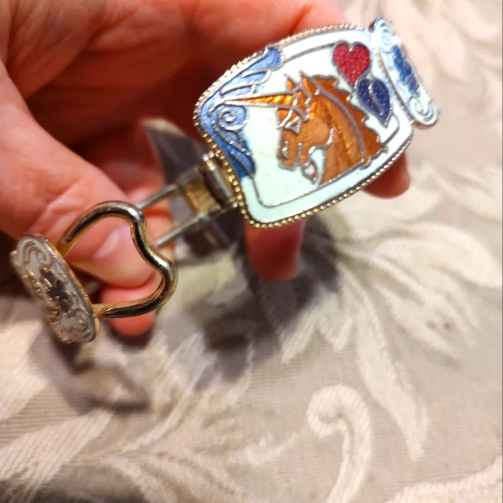 💙🦄💙Glorious 80's RARE Vintage Enameled Unicorn & Floral Hinge Bangle Bracelet - Picture 7 of 14